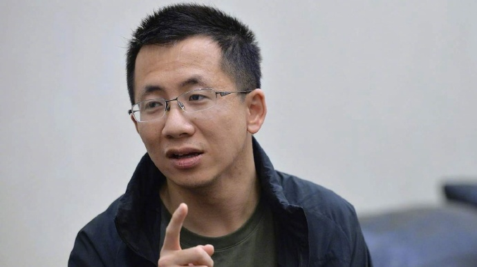 每日科技早报｜据悉OpenAI携手博通全力开发首枚AI芯片，雷军表态小米15“高价自有其因”